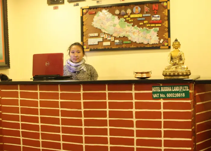 Buddha Land Hotel 2*