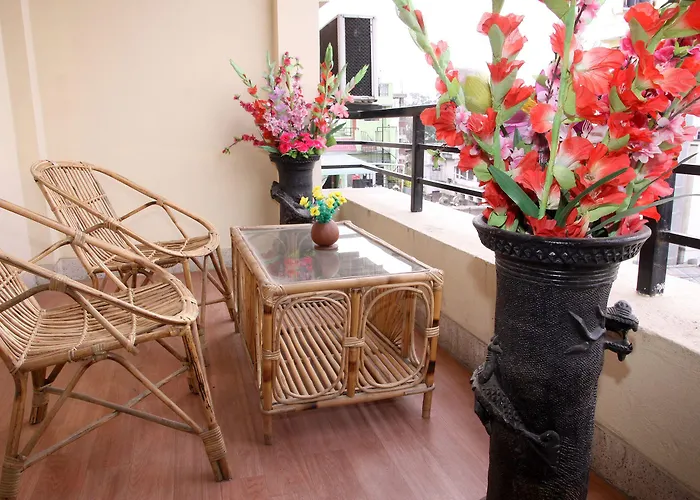 Buddha Land Hotel 2*